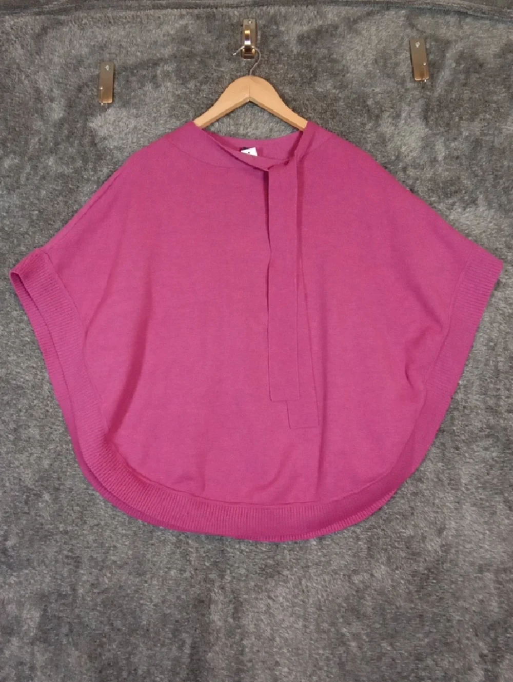 Talbots Fuchsia Knit Poncho with Neck Tie Oversized Quiet Luxury Cape Womens S